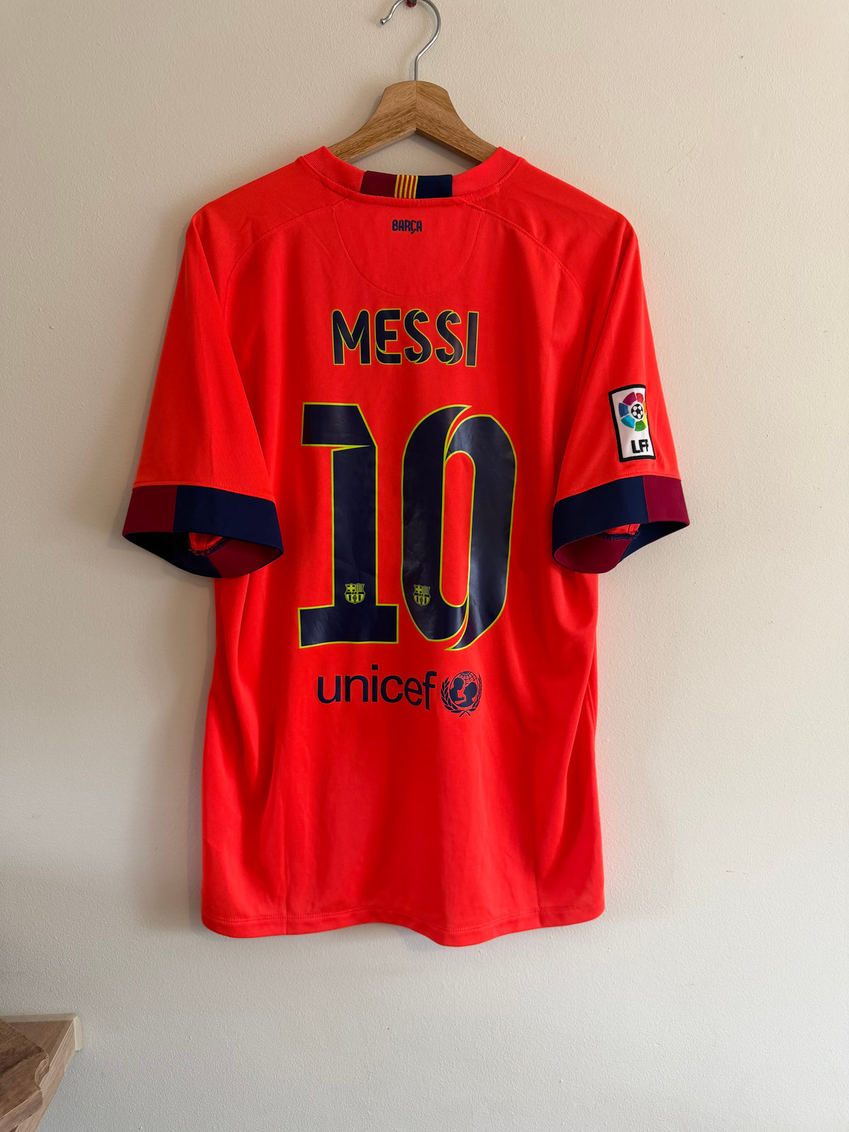 Barcelona 2014/15 Away Shirt ‘Messi’ (L)