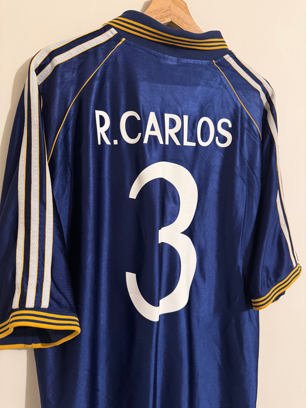 Real Madrid 1998/99 Third Shirt ‘R.Carlos’ (XL)