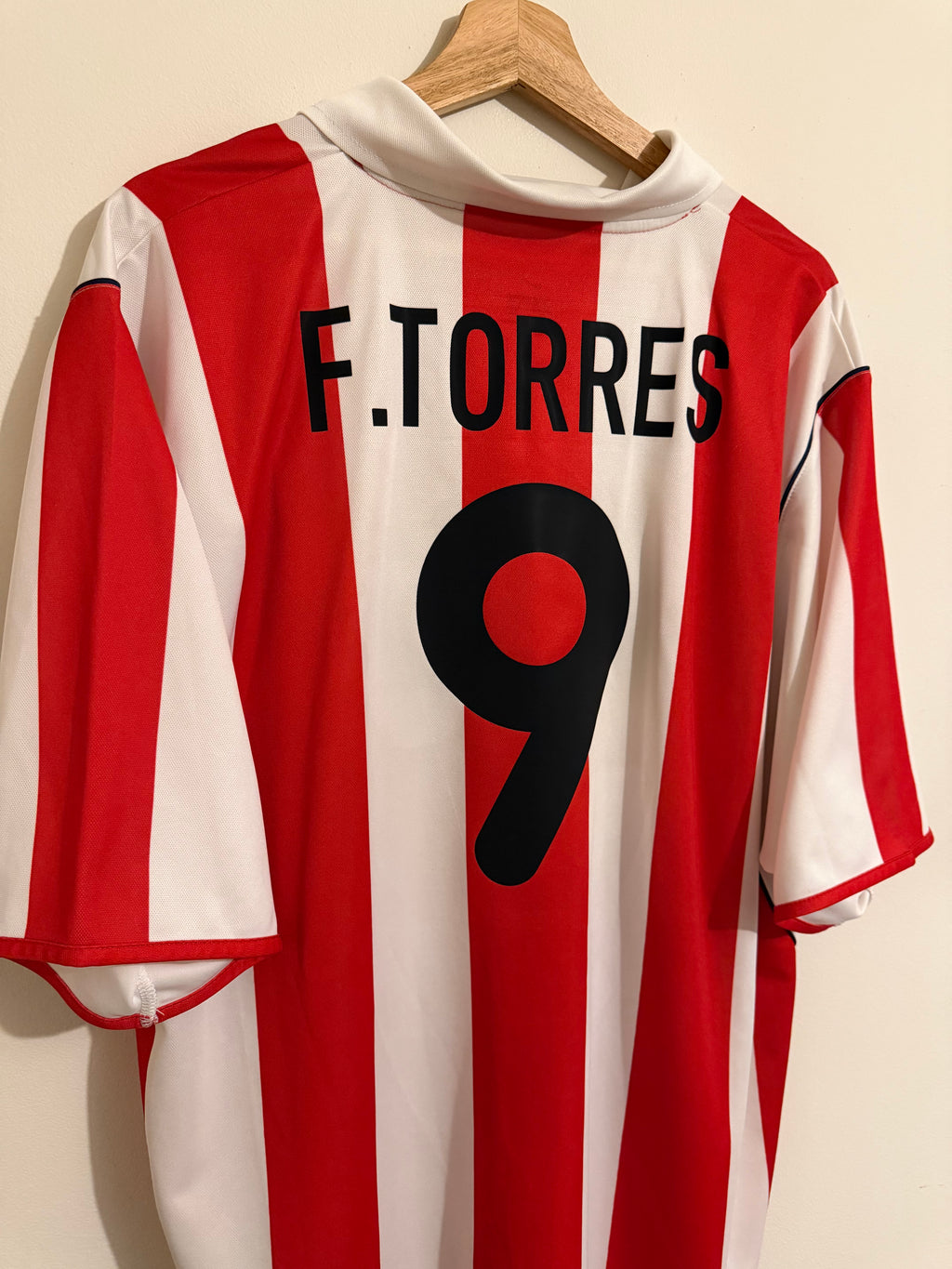 Athletico Madrid 2001/02 Home Shirt ‘F.Torres’ (XXL)