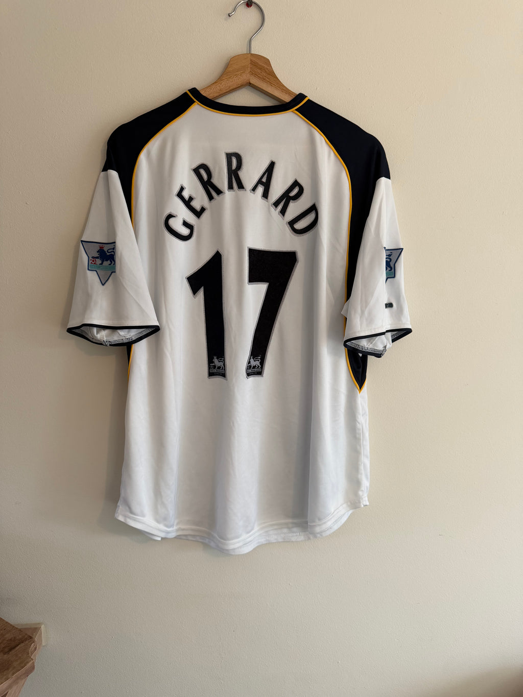 Liverpool 2001/03 Away Shirt ‘Gerrard’ (L)