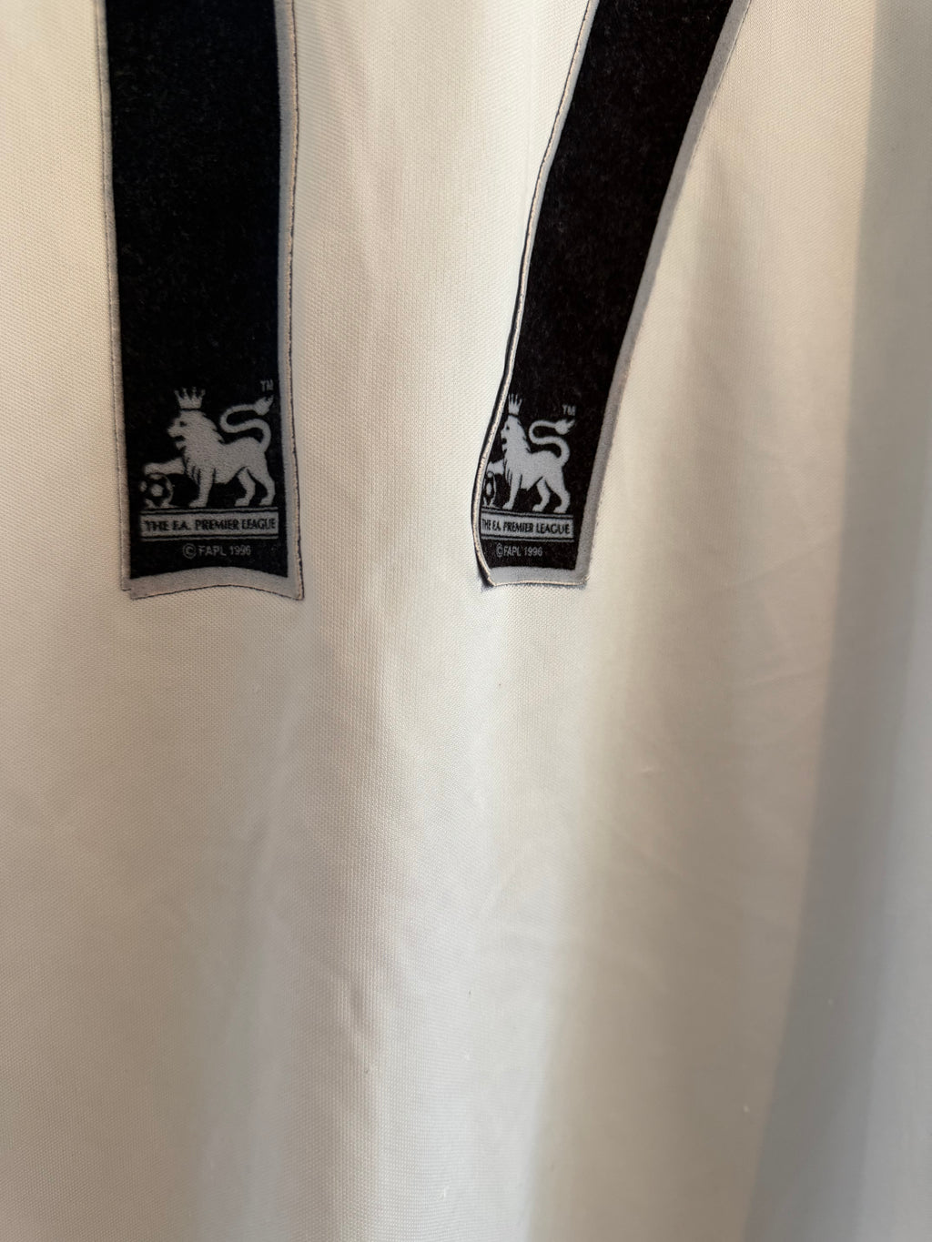 Liverpool 2001/03 Away Shirt ‘Gerrard’ (L)