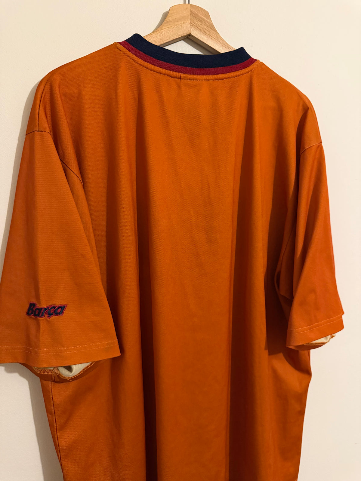 Barcelona 1999/00 Third Shirt (XL)