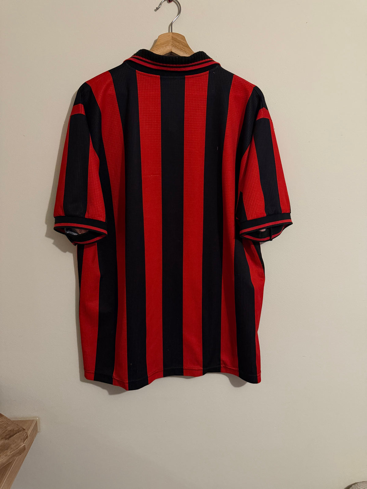 AC Milan 1997/98 Home Shirt (XL)