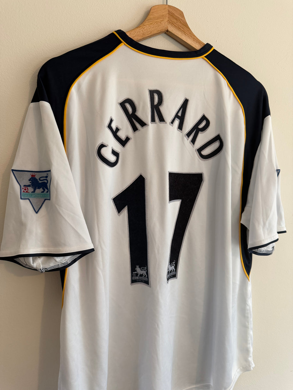 Liverpool 2001/03 Away Shirt ‘Gerrard’ (L)