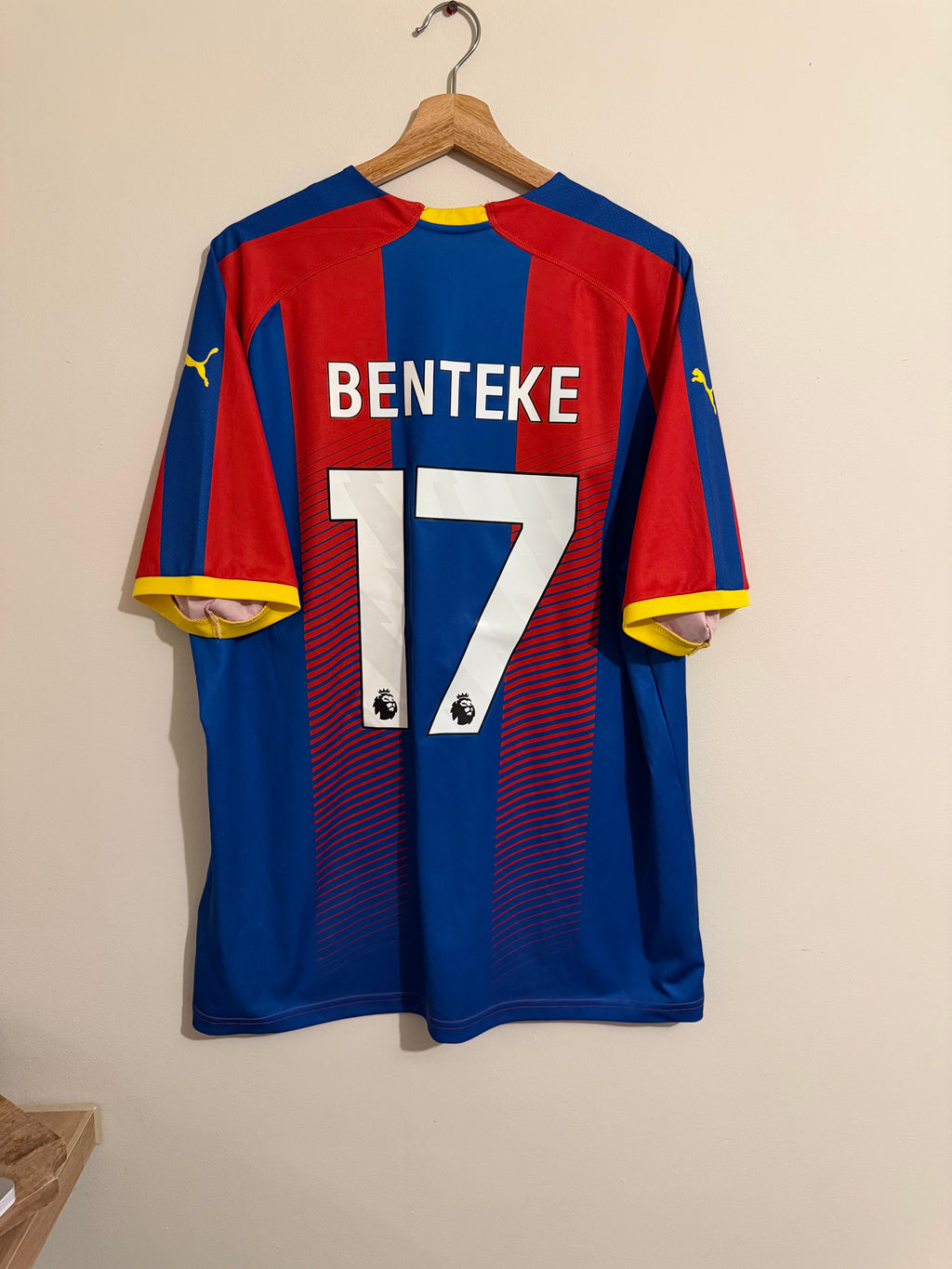 Crystal Palace 2018/19 Home Shirt ‘Benteke’ (XXL)