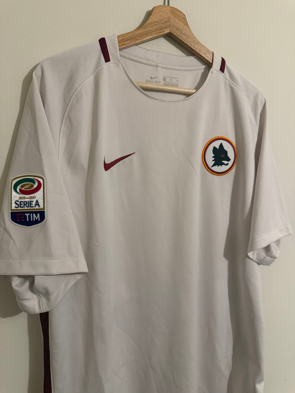 Roma 2016/17 Away Shirt ‘Totti’ (XL)