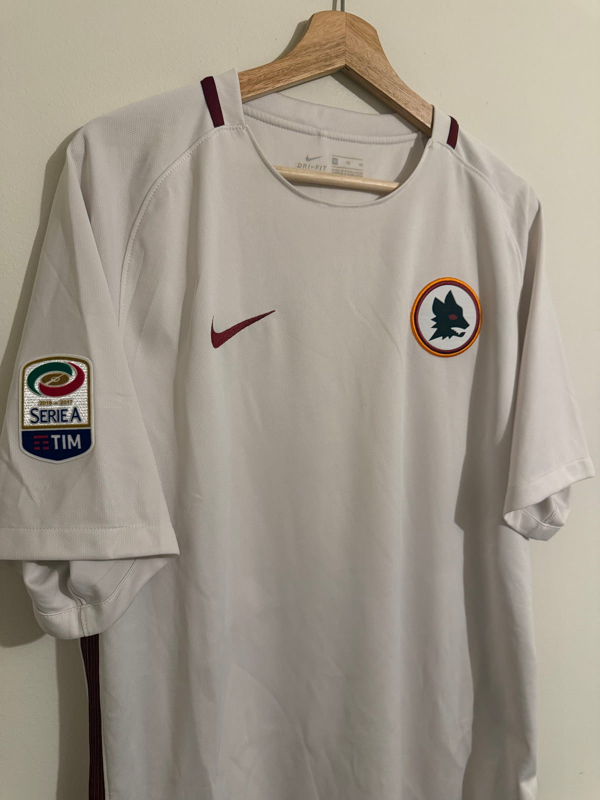 Roma 2016/17 Away Shirt ‘Totti’ (XL)