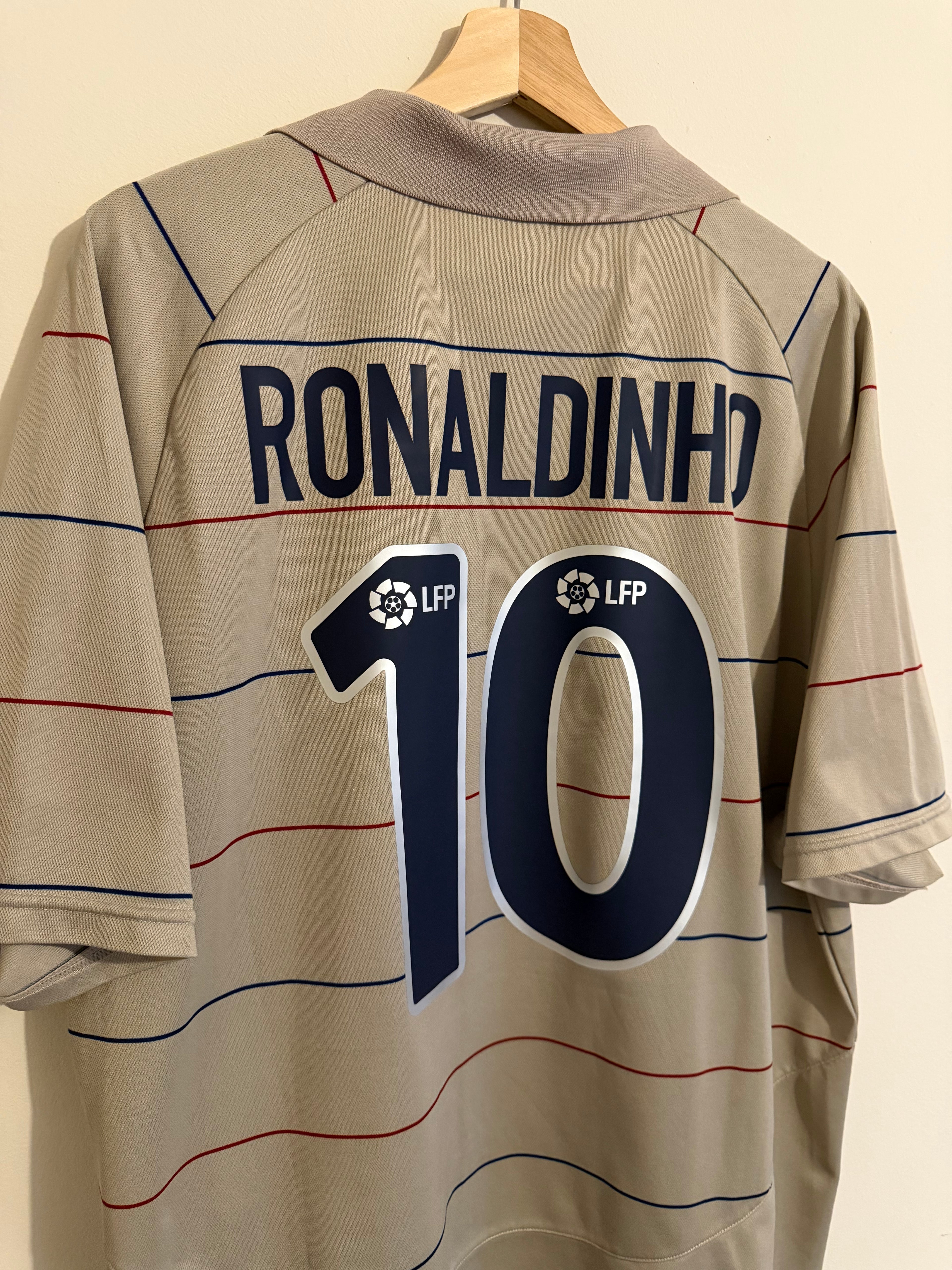 Barcelona 2003/05 ‘Ronaldinho’ (XL)