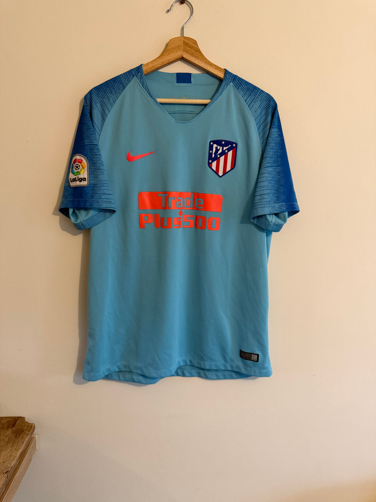 Athletico Madrid 2018/19 Away Shirt ‘Griezmann’ (L)