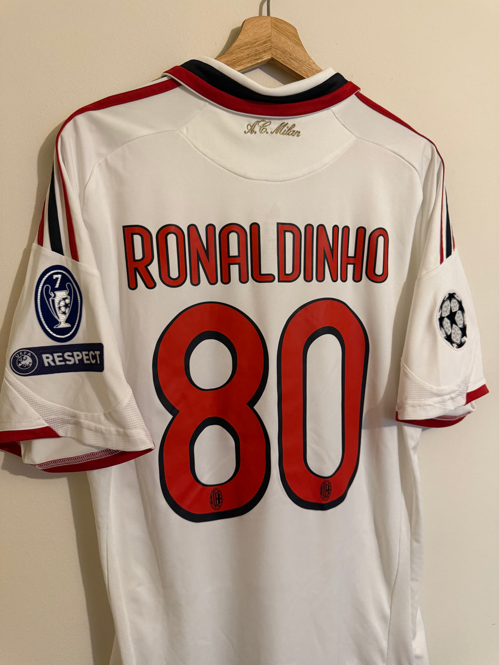 AC Milan 2009/10 Away Shirt ‘Ronaldinho’ (L)