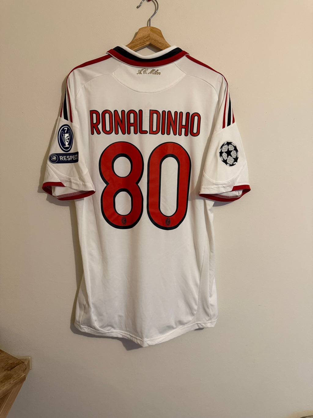 AC Milan 2009/10 Away Shirt ‘Ronaldinho’ (L)