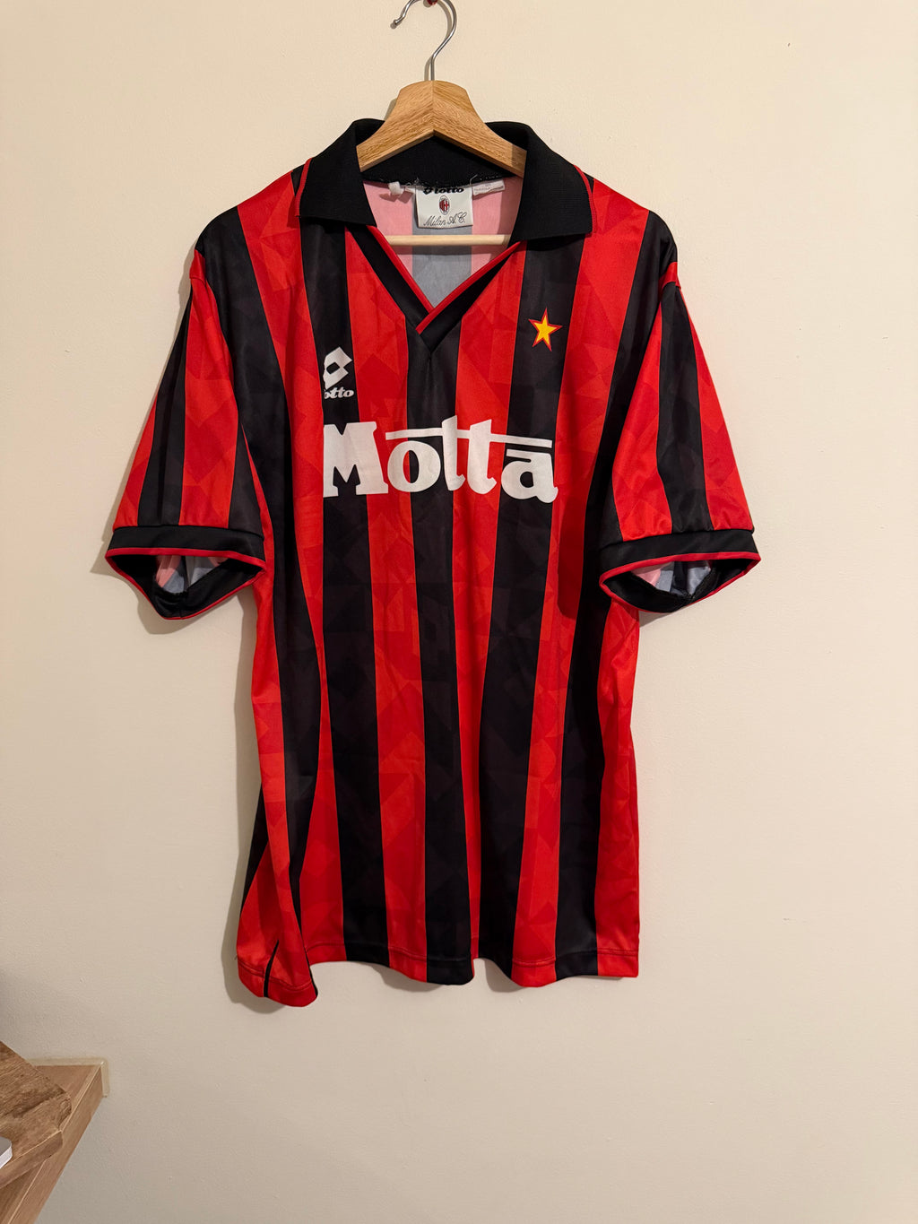 AC Milan 1993/94 Home Shirt (XL)