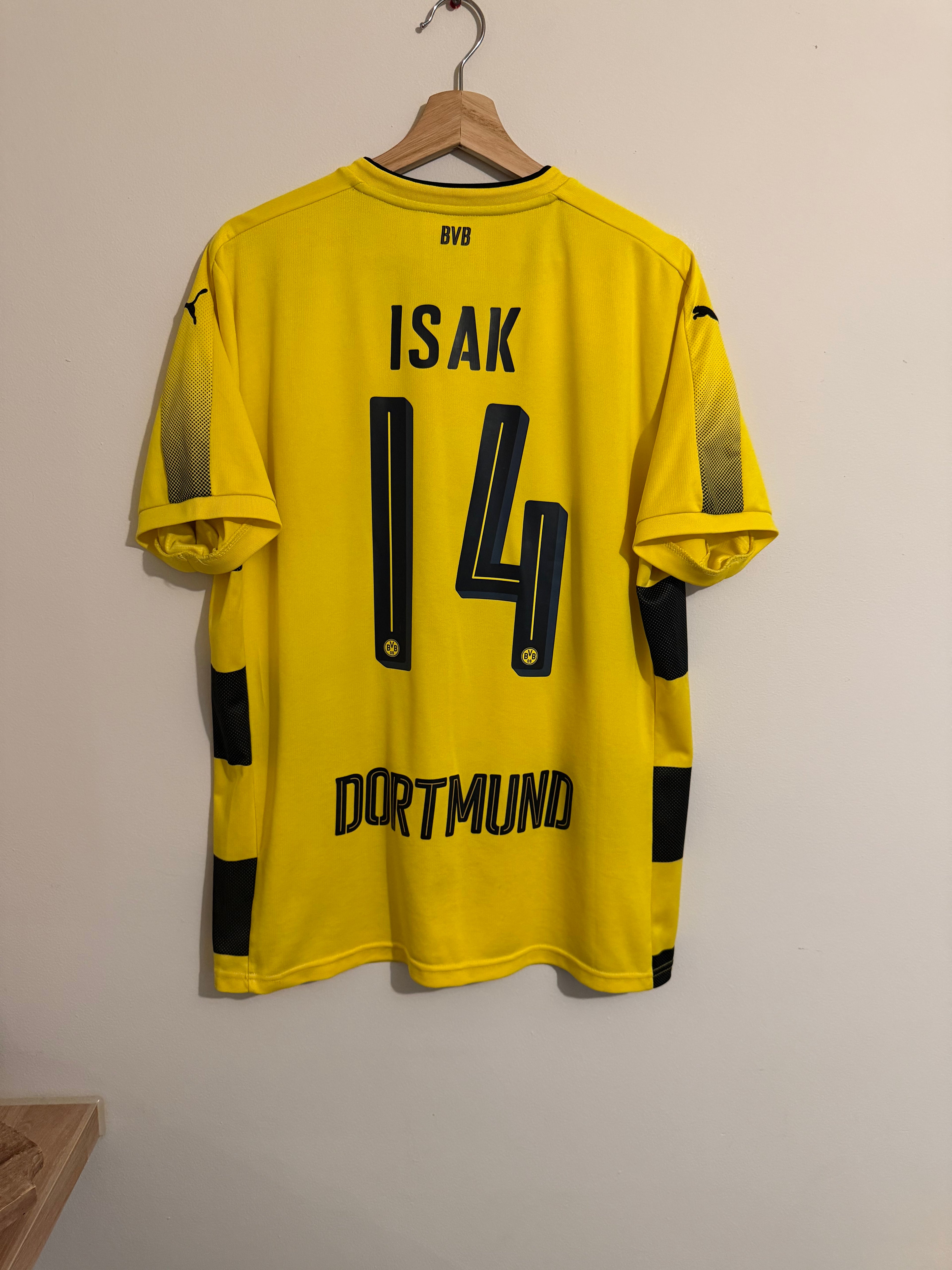 Dortmund 2017/18 ‘Isak’ (L)