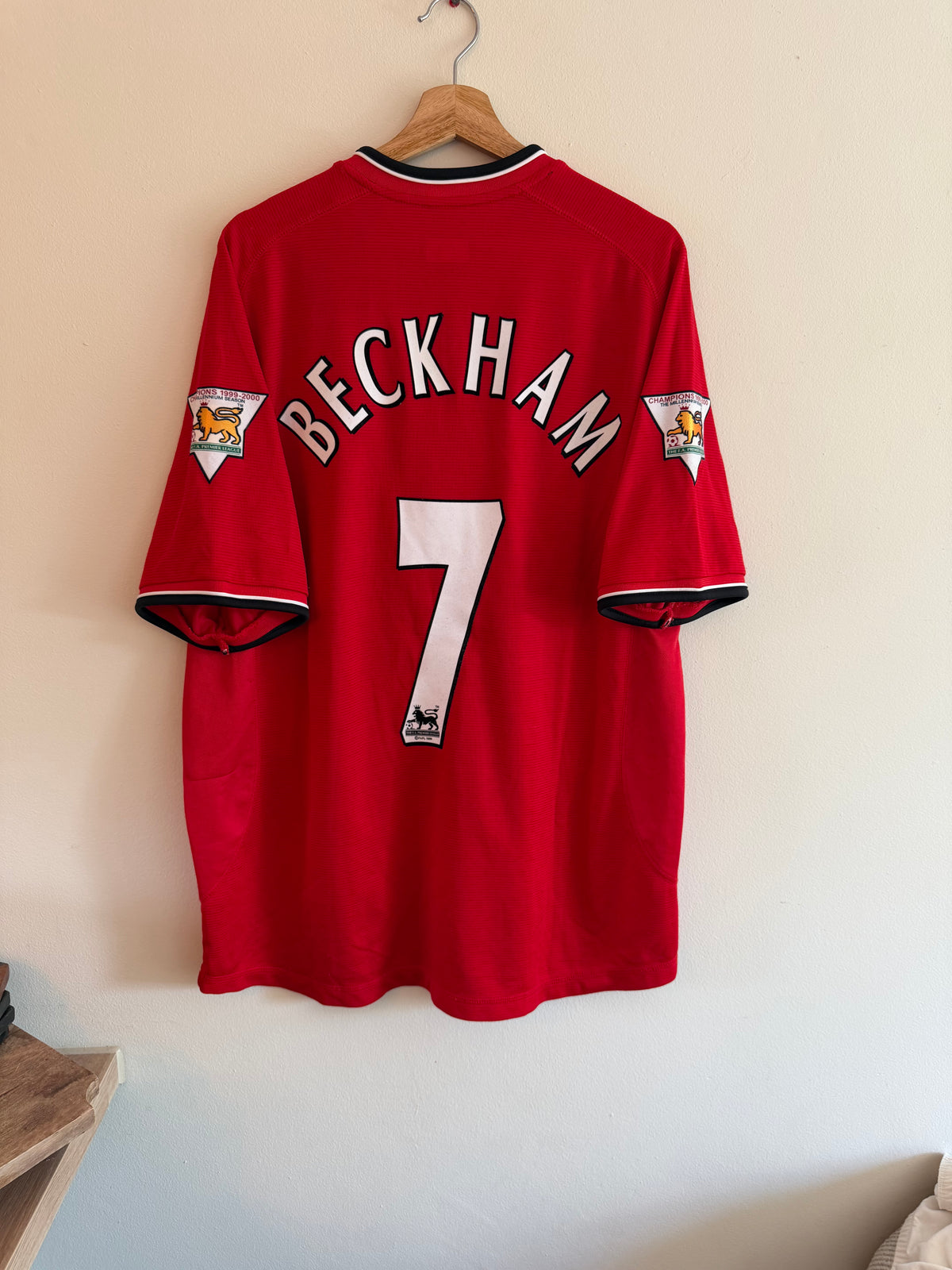 Manchester Utd 2000/02 Home Shirt ‘Beckham’ (XL)