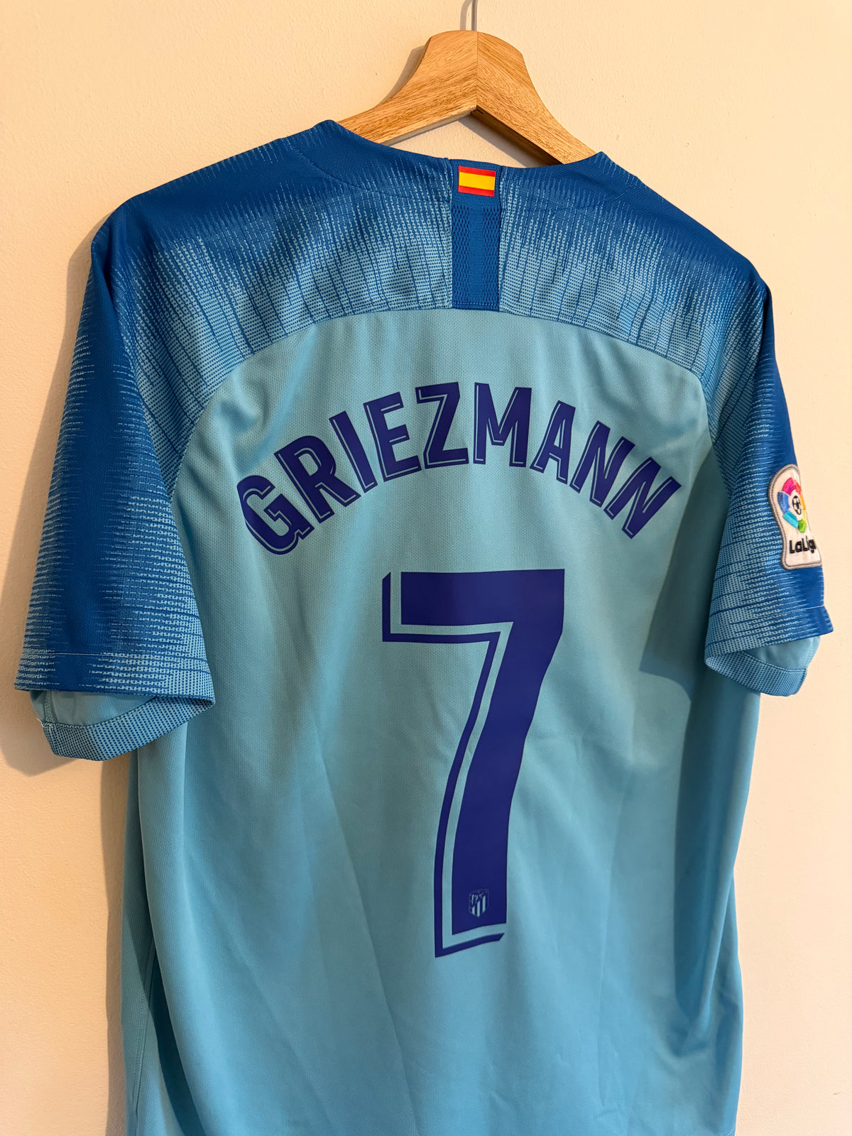 Athletico Madrid 2018/19 Away Shirt ‘Griezmann’ (L)
