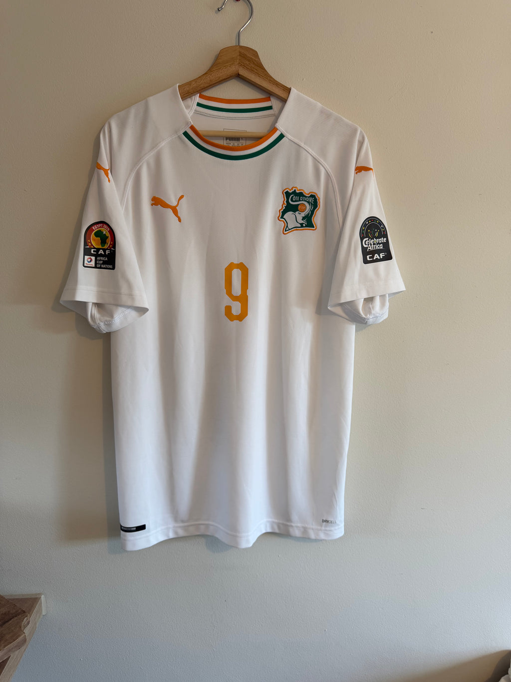 Ivory Coast 2019 Away ‘Zaha’ (L)