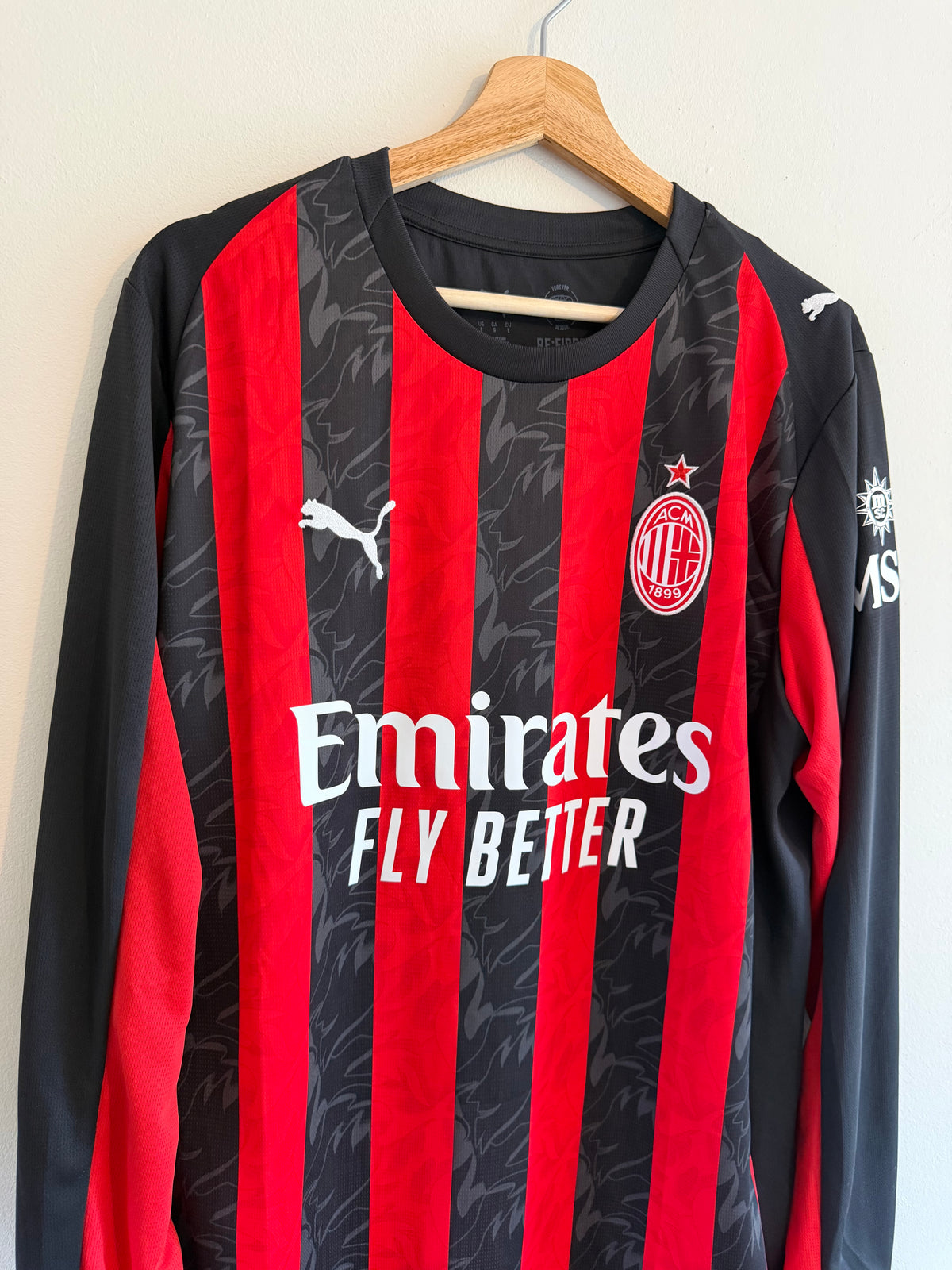 AC Milan 2025/26 Home Shirt LS ‘Modric’ BNWT (L)