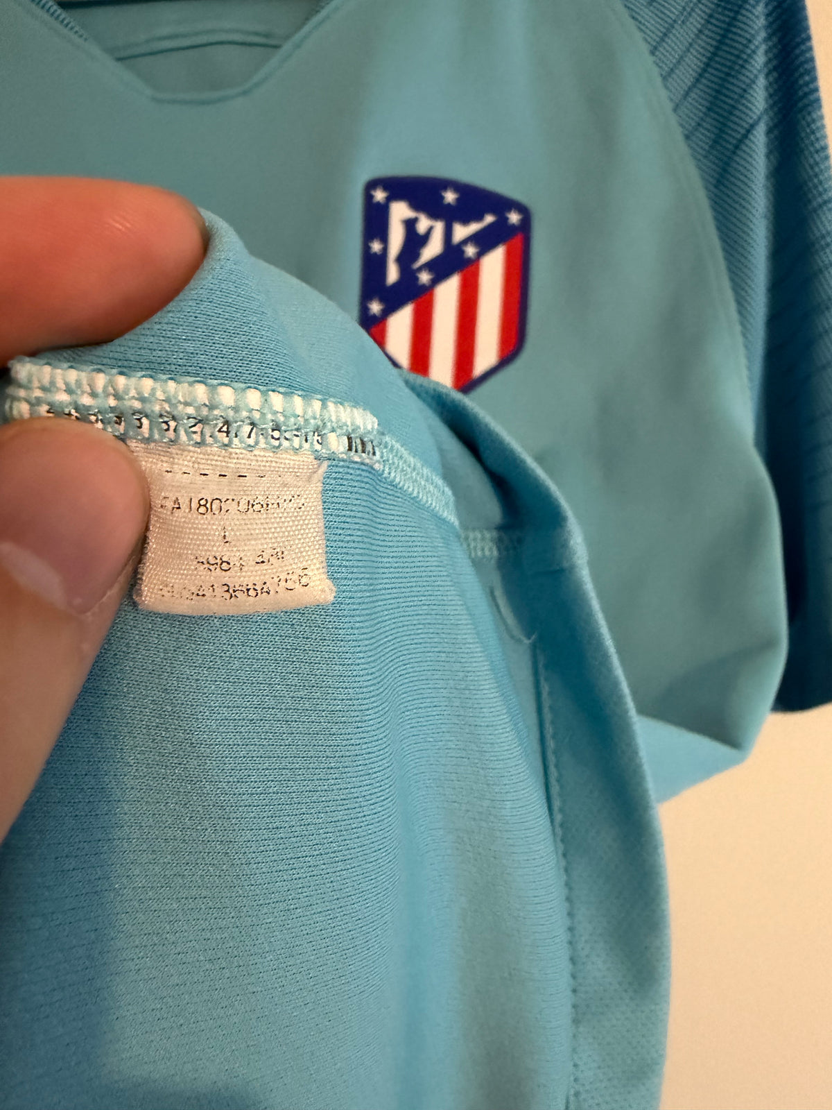 Athletico Madrid 2018/19 Away Shirt ‘Griezmann’ (L)