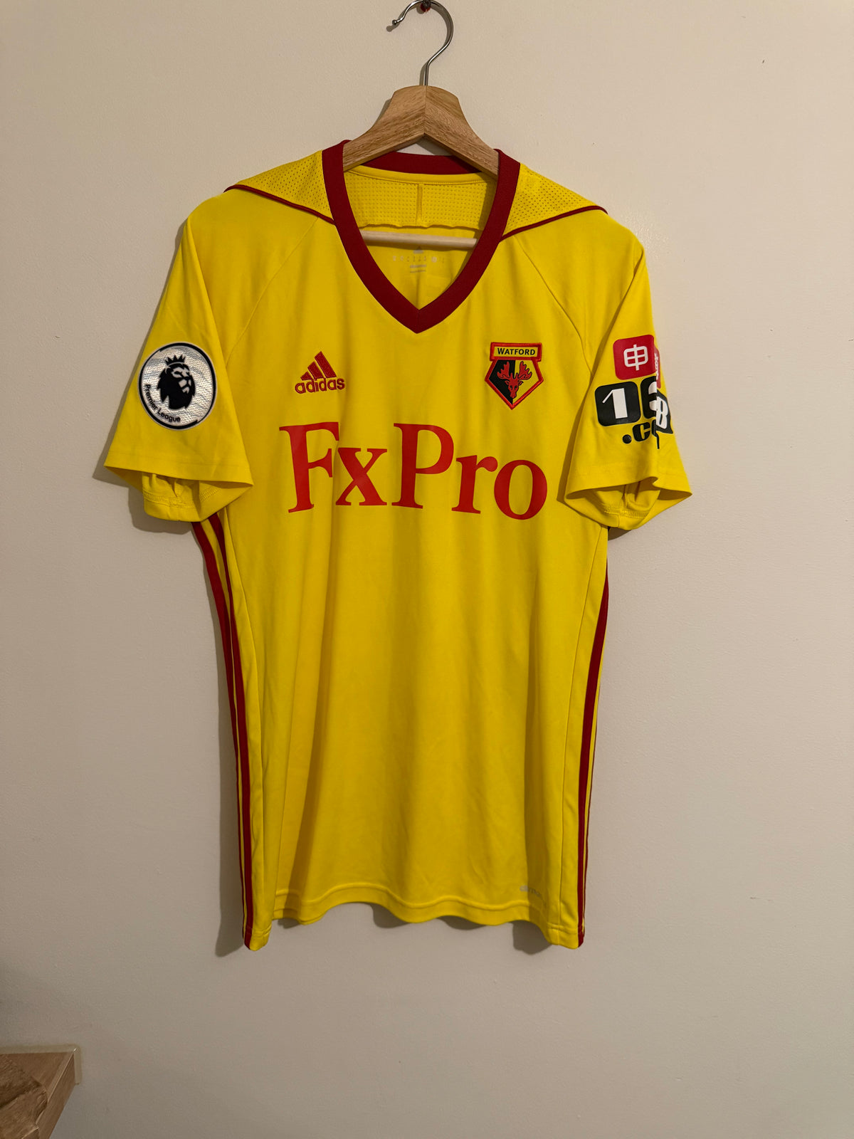 Watford 2017/18 Home Shirt ‘Deeney’ (M)